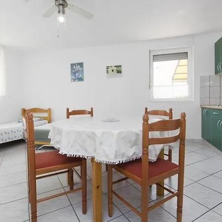 Ivan N Apartment Vodice